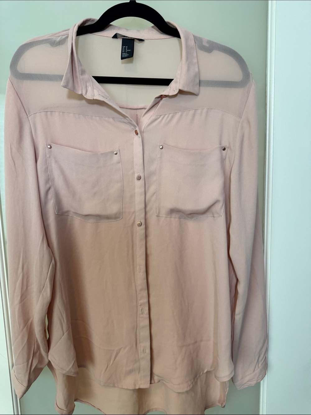 H&M Light Blush Button-Down Pocket Blouse